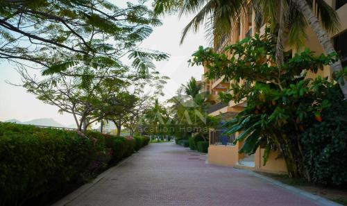 Garden, Kazan Homes - Huge Leisure Retreat - 2BR Duplex apartment - Outdoor Sitting & Full Ocean View - Fuja in Dibba Garden, Kazan Homes - Huge Leisure Retreat - 2BR Duplex apartment - Outdoor Sitting & Full Ocean View - Fuja in Dibba