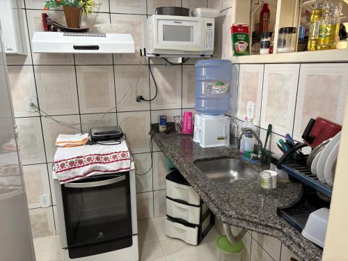 Konyha, Apartmento em Cabo Frio à 2km da Praia do Forte (Apartmento em Cabo Frio a 2km da Praia do Forte) in Parque Burle Konyha, Apartmento em Cabo Frio à 2km da Praia do Forte (Apartmento em Cabo Frio a 2km da Praia do Forte) in Parque Burle