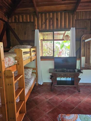 共用Lounge/電視區, Cabinas Nirvana in 卡維塔 共用Lounge/電視區, Cabinas Nirvana in 卡維塔