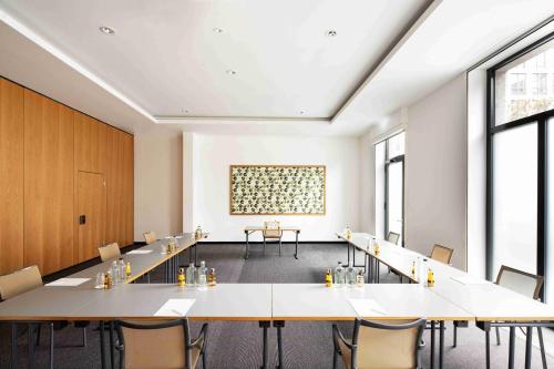 Holiday Inn Frankfurt - Alte Oper an IHG Hotel - image 5