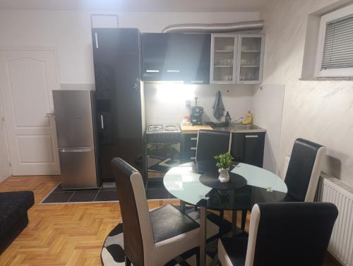 keuken, SweetAndEasy Apartman in Pivara keuken, SweetAndEasy Apartman in Pivara