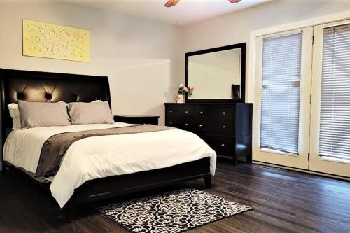 Amazing Lakefront cottage on Paradise Lake in Haliburton Amazing Lakefront cottage on Paradise Lake in Haliburton