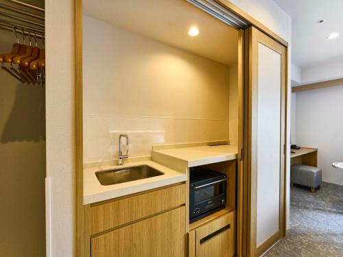 Kitchen, Daiwa Roynet Hotel Naha Kokusai-dori in Okinawa Main island Kitchen, Daiwa Roynet Hotel Naha Kokusai-dori in Okinawa Main island