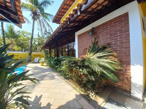 Linda Casa de Alto Padrão 500mts Praia Enseada (Linda Casa de Alto Padrao 500mts Praia Enseada) in Jardim Virginia Linda Casa de Alto Padrão 500mts Praia Enseada (Linda Casa de Alto Padrao 500mts Praia Enseada) in Jardim Virginia