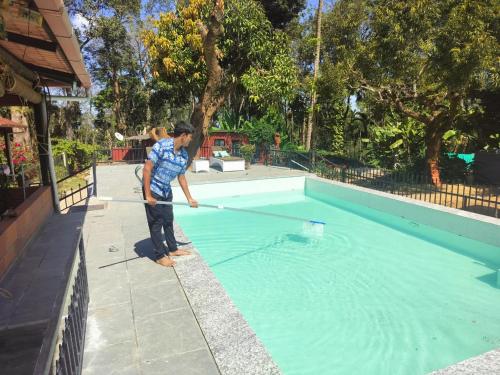 Swimming pool, Devi Villa - Plantation Retreat and Forest Getaway in Nagarhole Swimming pool, Devi Villa - Plantation Retreat and Forest Getaway in Nagarhole