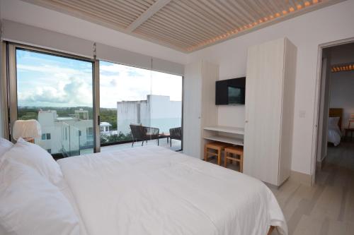 MAYAN MONK Suites in Playa Del Carmen MAYAN MONK Suites in Playa Del Carmen