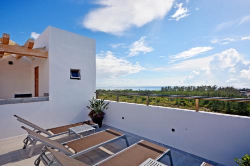 MAYAN MONK Suites in Playa Del Carmen MAYAN MONK Suites in Playa Del Carmen