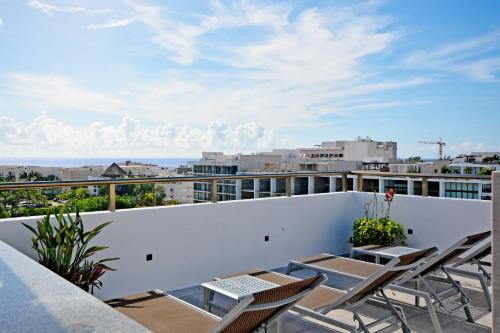 MAYAN MONK Suites in Playa Del Carmen MAYAN MONK Suites in Playa Del Carmen