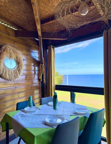 Les palmiers sainte-rose restaurant et chambres in Sainte Rose Les palmiers sainte-rose restaurant et chambres in Sainte Rose