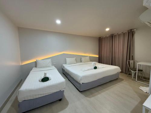 Bed By Boat Hotel & Apartment near Bhumirak Chaloemprakiarti Park Bed By Boat Hotel & Apartment near Bhumirak Chaloemprakiarti Park