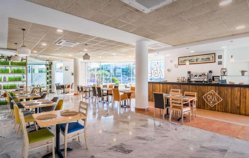 Bar/lounge, Allegro Murcia Azarbe in Murcia Bar/lounge, Allegro Murcia Azarbe in Murcia