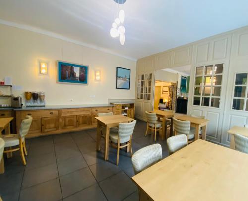 Hotel Ajoncs d'Or in ساينت-مالو Hotel Ajoncs d'Or in ساينت-مالو