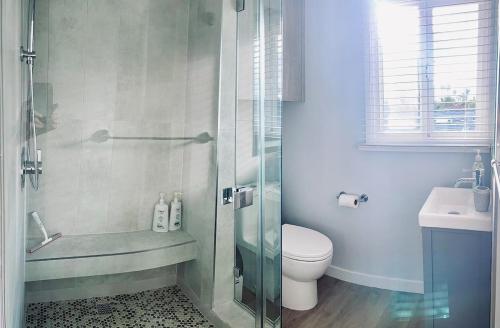 Bathroom, Stunning Ocean Beach Gem - has everything! in Ocean Beach Bathroom, Stunning Ocean Beach Gem - has everything! in Ocean Beach