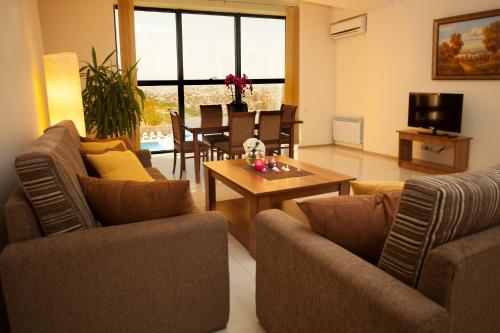 Kilátás, Panorama Resort&Suites in Nork-Marash Kilátás, Panorama Resort&Suites in Nork-Marash