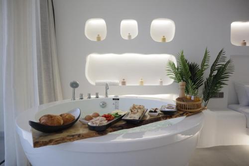 Jídlo a nápoje, Aqualand Hotel & Resort in Batroun Jídlo a nápoje, Aqualand Hotel & Resort in Batroun