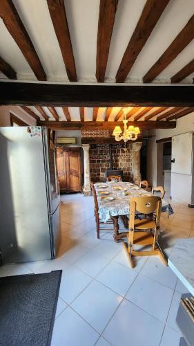 La Parenthese Normande in Drosay La Parenthese Normande in Drosay