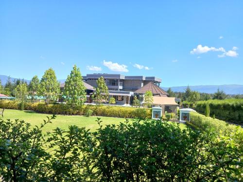 Olempiaus Gardens Hotel in Naivasha Olempiaus Gardens Hotel in Naivasha