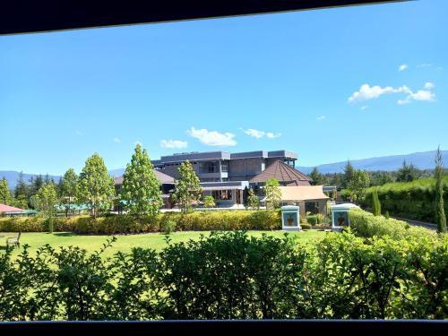 Olempiaus Gardens Hotel in Naivasha Olempiaus Gardens Hotel in Naivasha