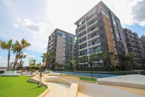 Metro luxe riverfront resort condo style near Zab Na Sanambinnam Metro luxe riverfront resort condo style near Zab Na Sanambinnam