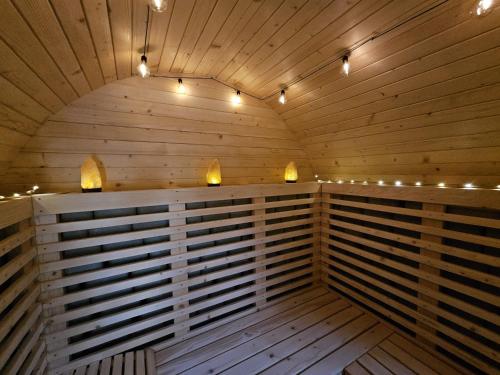 Gyógyfürdő, Aframe LINIȘTEA PĂDURII NĂMĂEȘTI (Aframe LINISTEA PADURII NAMAESTI) in Valea Mare Pravat Gyógyfürdő, Aframe LINIȘTEA PĂDURII NĂMĂEȘTI (Aframe LINISTEA PADURII NAMAESTI) in Valea Mare Pravat