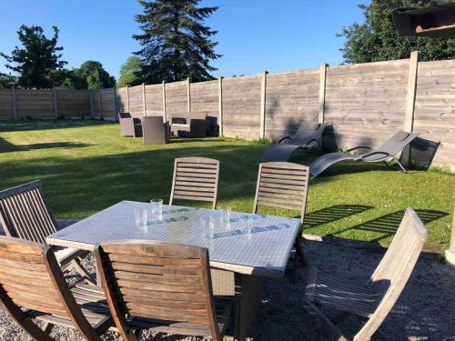 Maison de pêcheur à 1,5km de la mer (Maison de pecheur a 1,5km de la mer) in Blainville-Sur-Mer Maison de pêcheur à 1,5km de la mer (Maison de pecheur a 1,5km de la mer) in Blainville-Sur-Mer