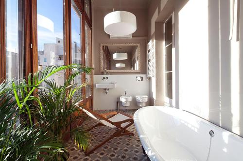 Hotel My Space Barcelona Rambla Catalunya Center
