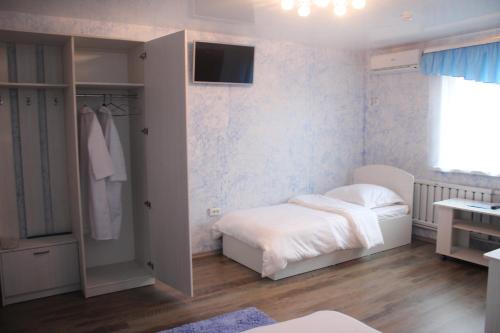 Hotel Kosmos in Artyom Hotel Kosmos in Artyom