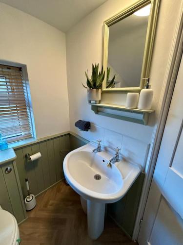 Fürdőszoba, Charming Newly Refurbished Harrogate Apartment in High Harrogate Fürdőszoba, Charming Newly Refurbished Harrogate Apartment in High Harrogate