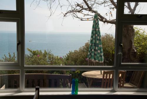 Royal Marine House ground floor apartment in Västra Ventnor Royal Marine House ground floor apartment in Västra Ventnor