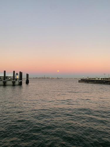Surrounding environment, NYC Apartment by the Harbor in Staten Island Surrounding environment, NYC Apartment by the Harbor in Staten Island