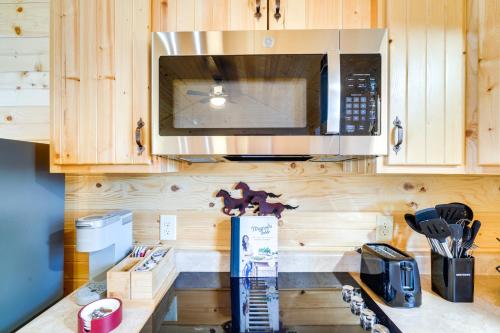 5 Mi to Town La Grange Cabin on 235 Acres in La Grange 5 Mi to Town La Grange Cabin on 235 Acres in La Grange