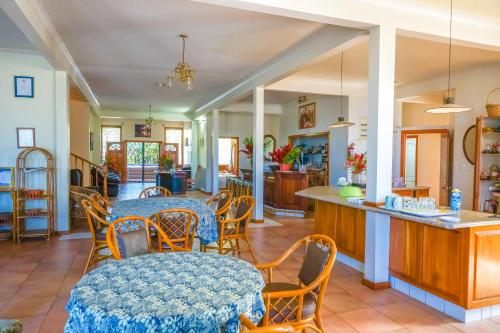 บริการและสิ่งอำนวยความสะดวก, โรงแรม ลินนส์ เกตาเวย์ (Lynns Getaway Hotel) in โมโตโอตัว บริการและสิ่งอำนวยความสะดวก, โรงแรม ลินนส์ เกตาเวย์ (Lynns Getaway Hotel) in โมโตโอตัว