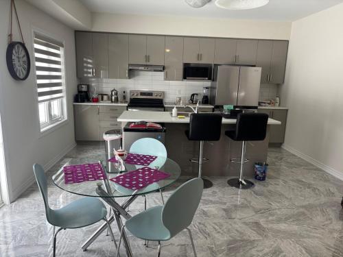 廚房, Whole House 4 Bedrooms 6 beds 3 bath family friendly Quite and relaxation area in 格雷文赫斯特 廚房, Whole House 4 Bedrooms 6 beds 3 bath family friendly Quite and relaxation area in 格雷文赫斯特