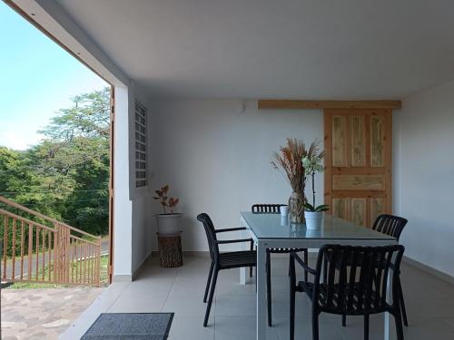 Удобства, Maison de vacances à Deshaies 971 (Maison de vacances a Deshaies 971) in Rifflet Удобства, Maison de vacances à Deshaies 971 (Maison de vacances a Deshaies 971) in Rifflet