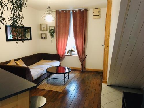 Apartment Saclay 1 Close to HEC, CEA, Versailles in Saclay Apartment Saclay 1 Close to HEC, CEA, Versailles in Saclay