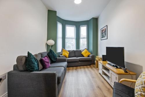 Clondara Terrace Belfast in ฟอลส์ พาร์ก Clondara Terrace Belfast in ฟอลส์ พาร์ก
