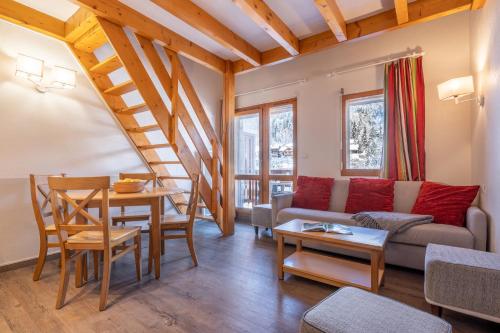 Residence Pierre & Vacances Les Ravines in Meribel Residence Pierre & Vacances Les Ravines in Meribel