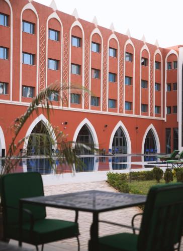 Létesítmények, Azalaï Hôtel Ouagadougou (Azalai Hotel Ouagadougou) in Ouagadougou Létesítmények, Azalaï Hôtel Ouagadougou (Azalai Hotel Ouagadougou) in Ouagadougou