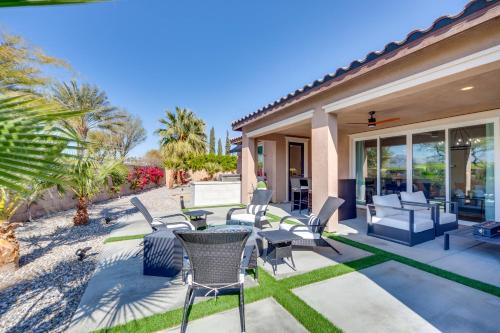 Putting Green and Mtn Views Luxe Home in La Quinta in La Quinta (CA) Putting Green and Mtn Views Luxe Home in La Quinta in La Quinta (CA)