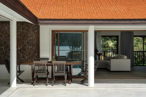 Issara - Sea Front Villa in Ban Nai Sa Issara - Sea Front Villa in Ban Nai Sa