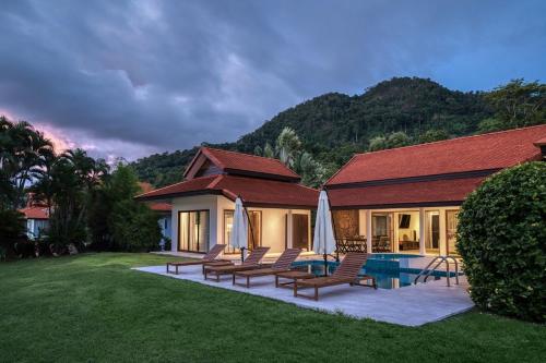 Issara - Sea Front Villa in Ban Nai Sa Issara - Sea Front Villa in Ban Nai Sa
