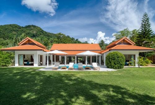 Issara - Sea Front Villa in Ban Nai Sa Issara - Sea Front Villa in Ban Nai Sa