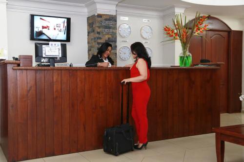 Facilities, Hotel Los Jardines in Santiago De Los Caballeros Facilities, Hotel Los Jardines in Santiago De Los Caballeros