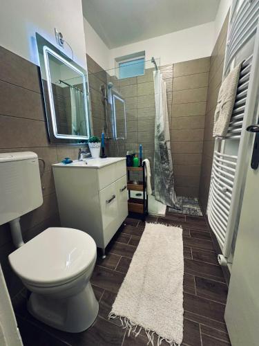 ห้องน้ำ, Robin Apartman in บูได วาม ห้องน้ำ, Robin Apartman in บูได วาม