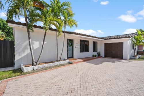 DREAM STAY, Private Pool, BBQ & Games-10min Airport in Sunset DREAM STAY, Private Pool, BBQ & Games-10min Airport in Sunset
