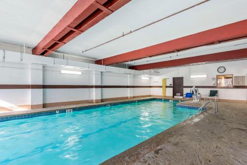 مسبح, كومفورت إن سيفيك سينتر (Comfort Inn Civic Center) in Augusta مسبح, كومفورت إن سيفيك سينتر (Comfort Inn Civic Center) in Augusta