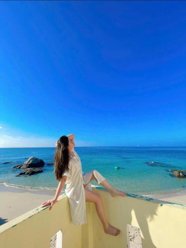 Exterior view, Mui Dinh Hotel in Ca Na Beach (Ninh Thuan) Exterior view, Mui Dinh Hotel in Ca Na Beach (Ninh Thuan)