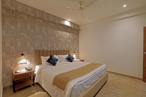 2x spalnica 200 kv. m., 2x zasebna kopalnica v Madhapur (GRAND CONTINENT HOTEL GACHIBOWLI US CONSULATE) in Hyderabad 2x spalnica 200 kv. m., 2x zasebna kopalnica v Madhapur (GRAND CONTINENT HOTEL GACHIBOWLI US CONSULATE) in Hyderabad