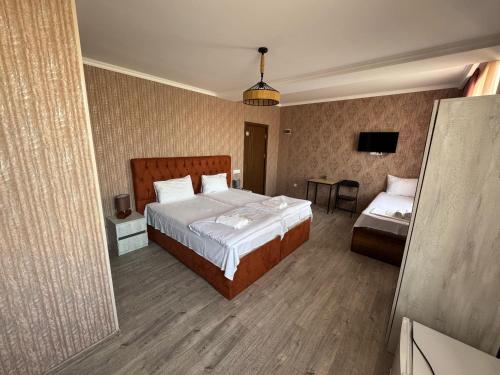 Four Seasons Riverside in Kutaisi Four Seasons Riverside in Kutaisi