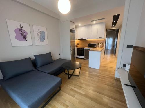 Minimal n' Stylish flat at Pagrati